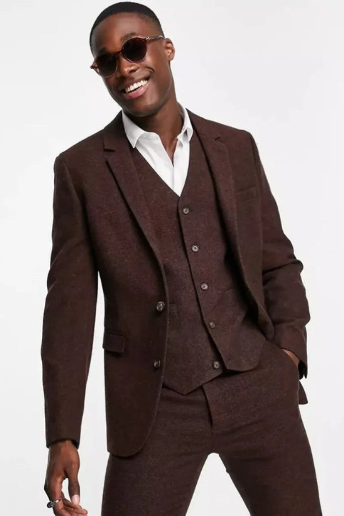 Brown tweed suit-front