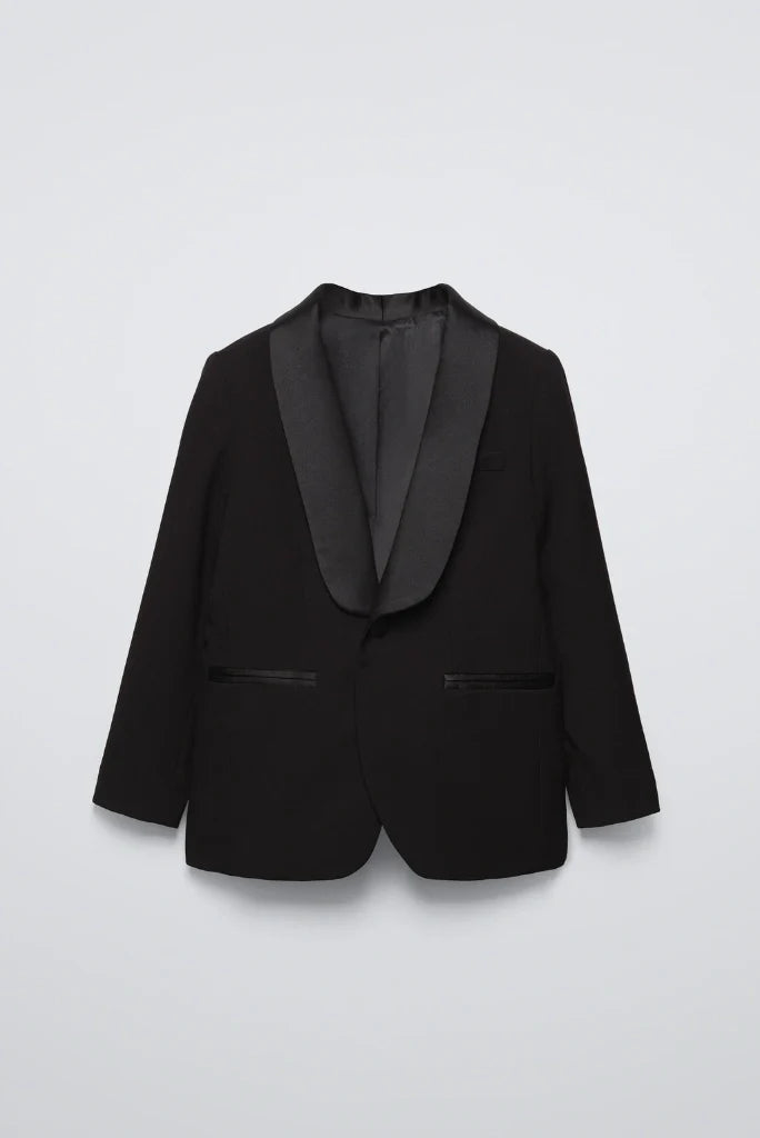 Kids black blazer -front