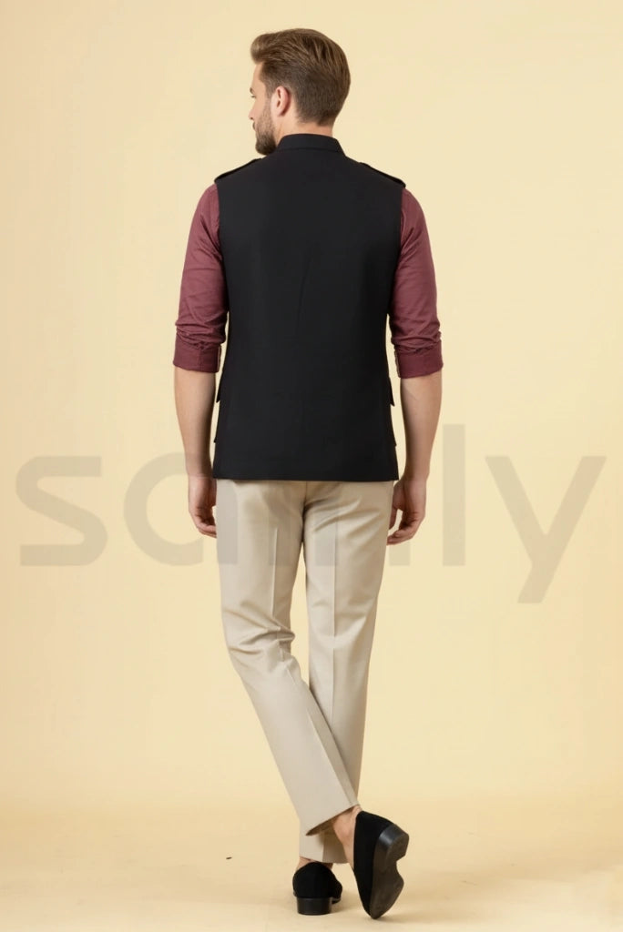 Black hunter jacket – casual outdoor wear-back