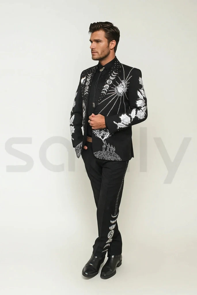 Men white embroidery suit for grooms-side