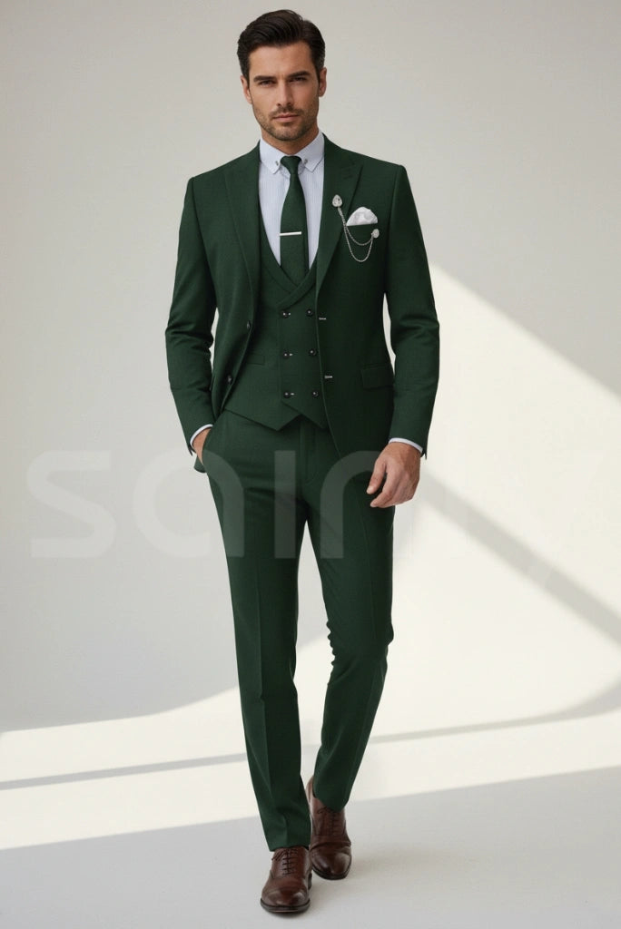 Elegant emerald green suit with blazer and trousers for men-Front