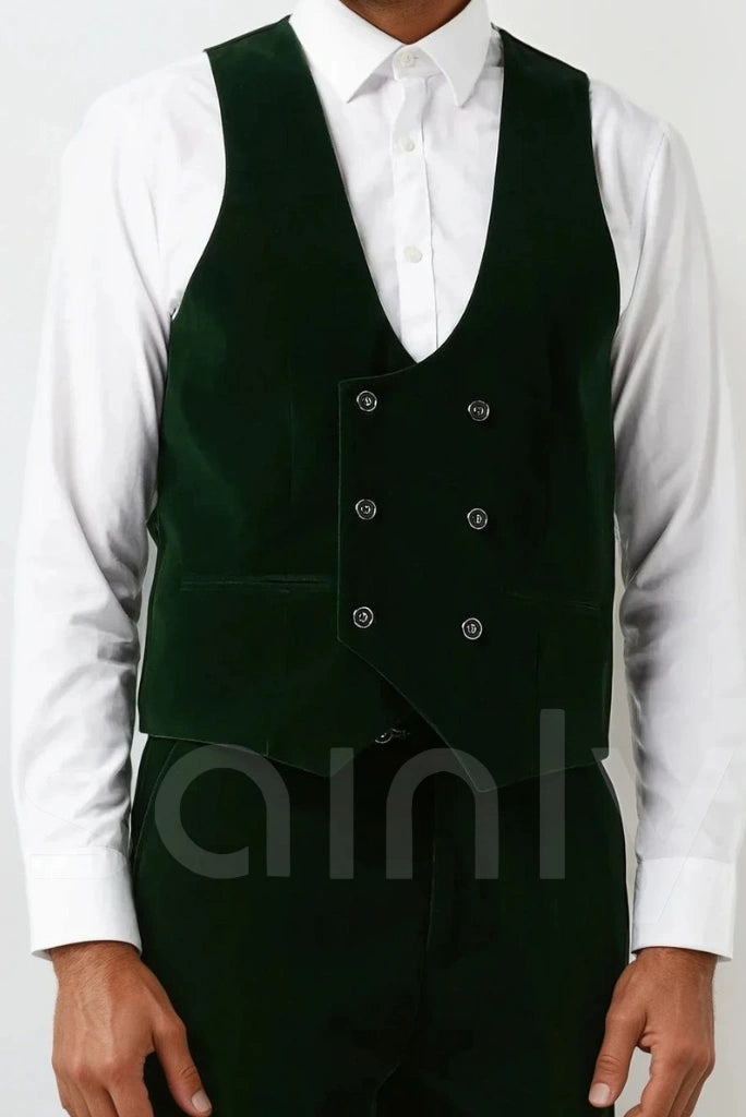 Men’s velvet three-piece suit in a rich fabric