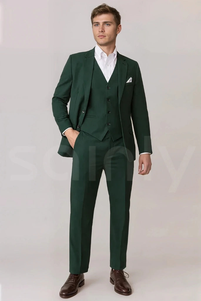 Classic men emerald green three piece suit with modern tailored fit-front