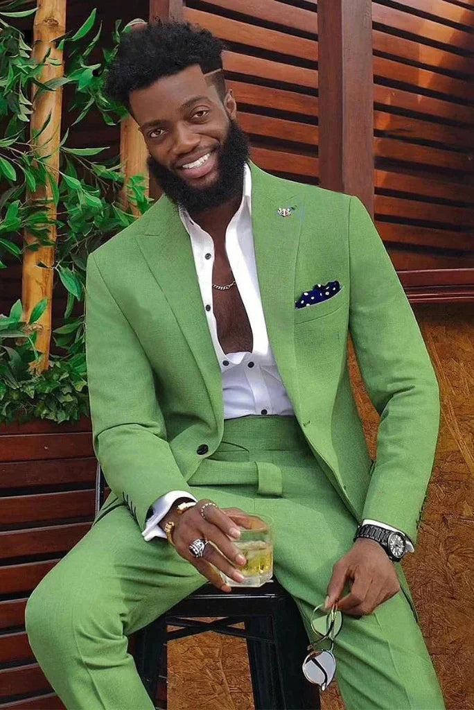 Men green two piece suit -front