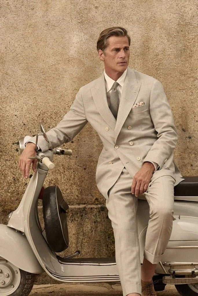 Men beige double breasted vintage suit-front