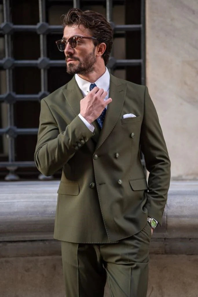 Elegant men olive green double breasted suit for wedding and parties