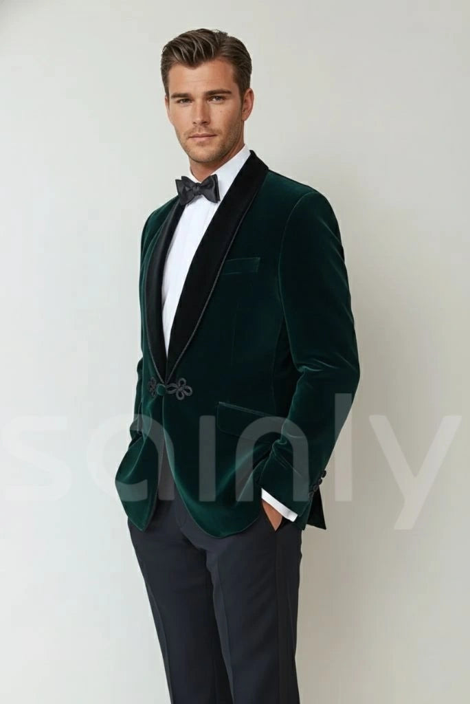 Emerald green velvet blazer for men-side