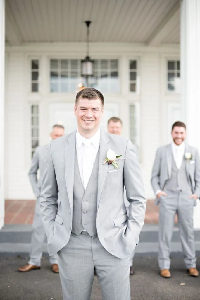Men grey groomsmen wedding suit-fornt
