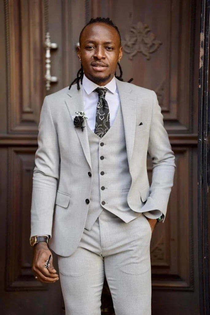 Men grey suit three piece-front