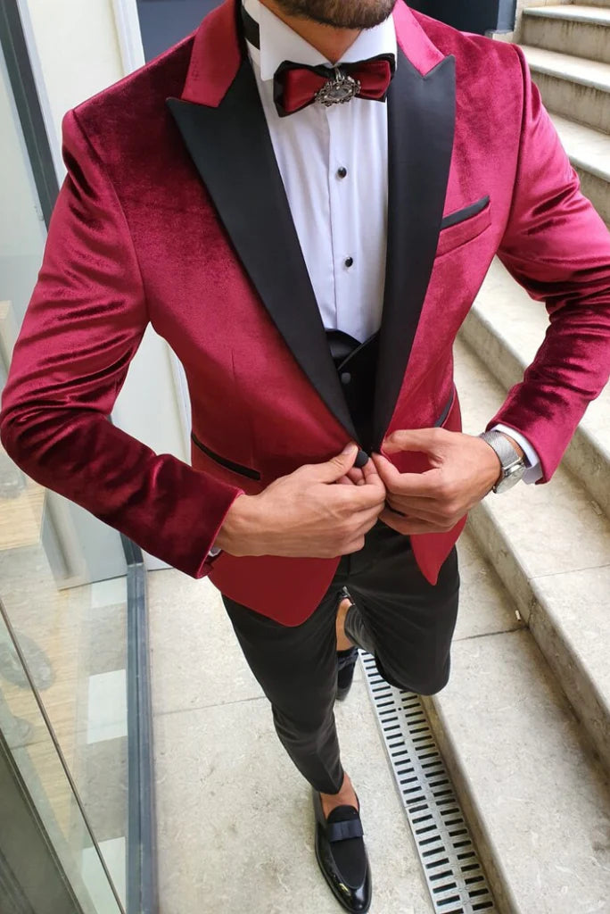 Men red velvet suit-front