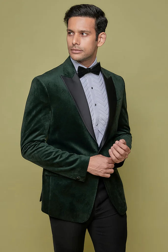 mens-green-velvet-blazer-and-black-pant-for-wedding-and-party