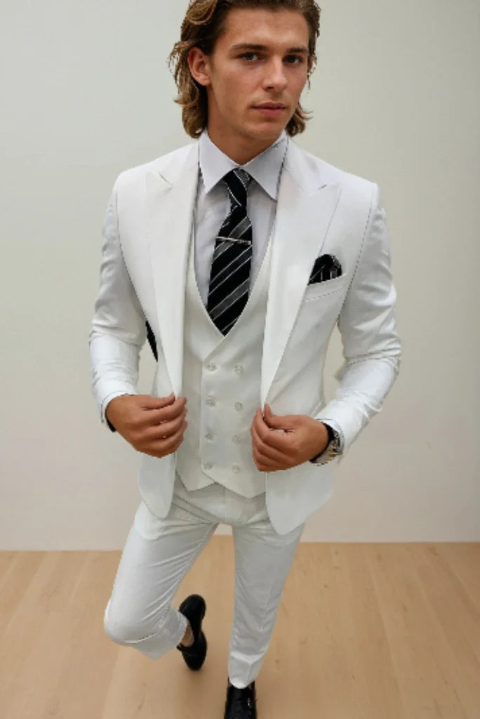 Men Elegant White Three Piece Suit For Classic Formal Wear Party Wear Wedding Promo Wear Suit and Special For Every Occasions