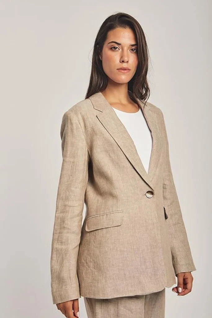 Elegant women wearing beige linen blazer-front