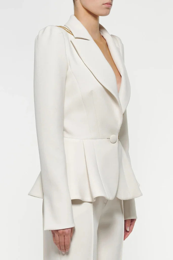 White embroidery suit-side