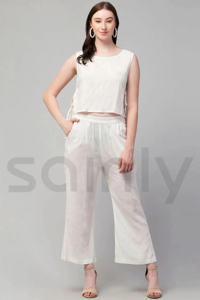 Women white linen crop top and pant set-front