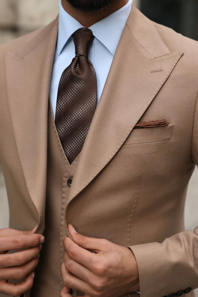 men stylish brown suit - Front