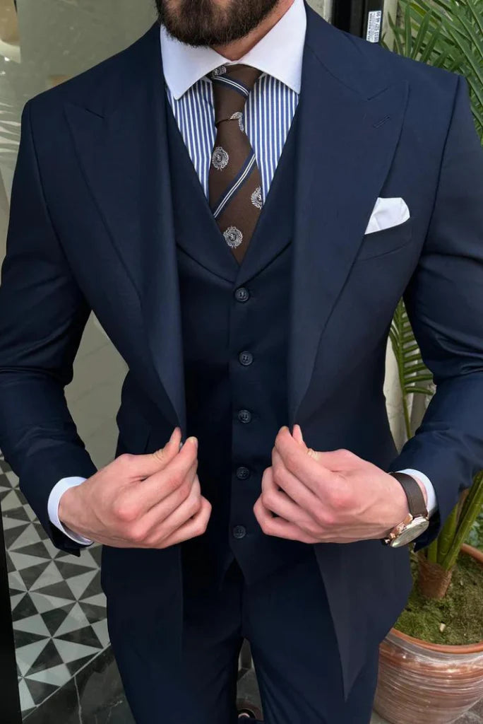 men navy blue stylish suit-Front