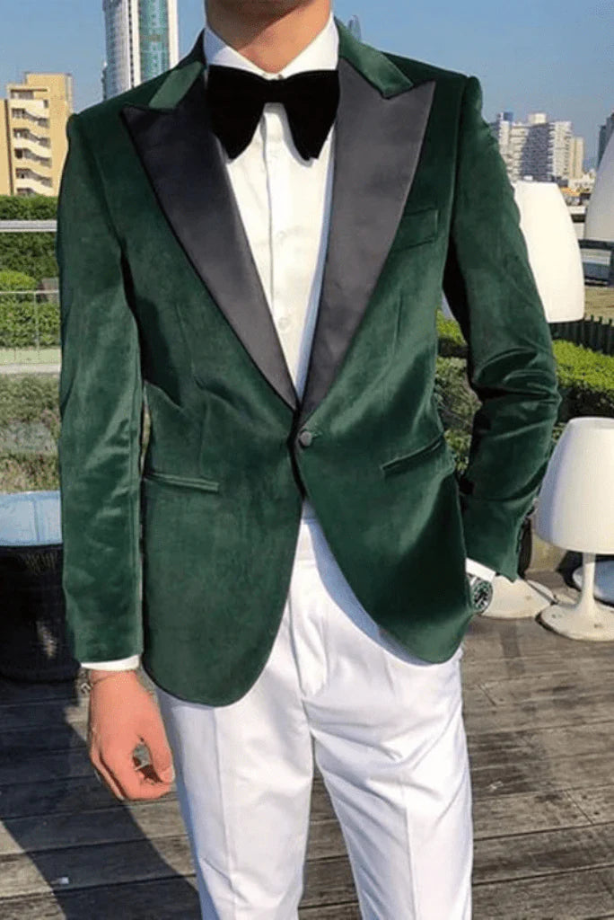 Men green velvet suit-front